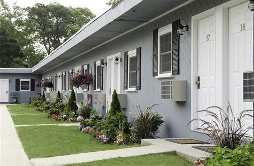 Santuit Inn Mashpee Exterior photo